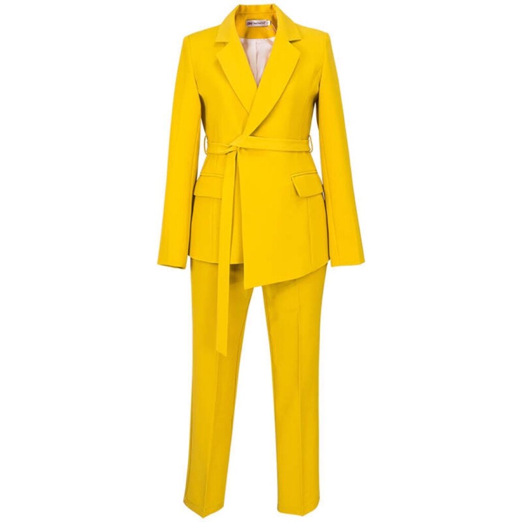 sleeveless yellow suit